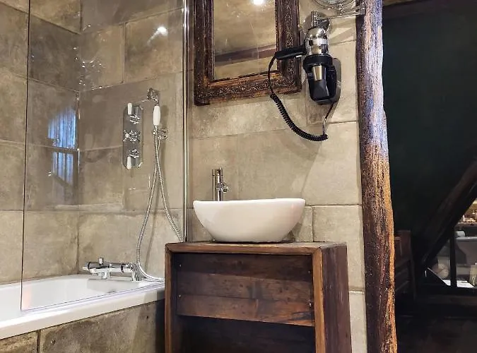 Hocus Pocus Tiny Homestay szállás York