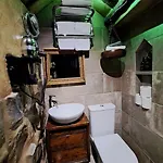 Hocus Pocus Tiny Homestay szállás