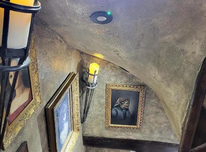 Hocus Pocus Tiny Homestay