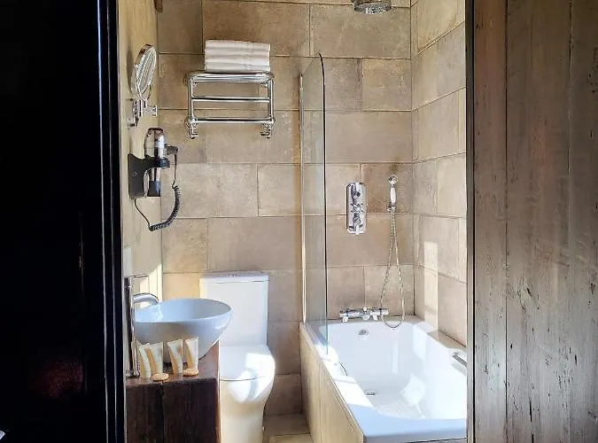 Hocus Pocus Tiny Homestay York