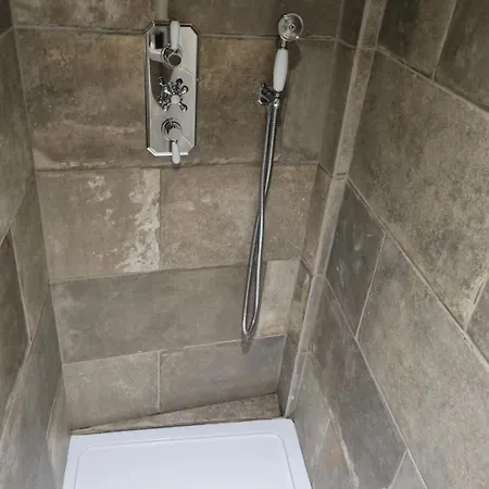 Hocus Pocus Tiny Homestay szállás *